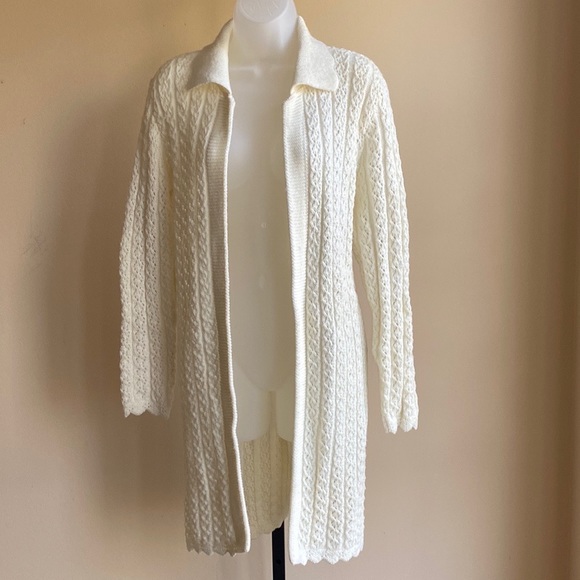 Sold! Vintage 80’s Long White Sweater Jacket Coat Cardigan Cottagecore granny - Picture 1 of 7